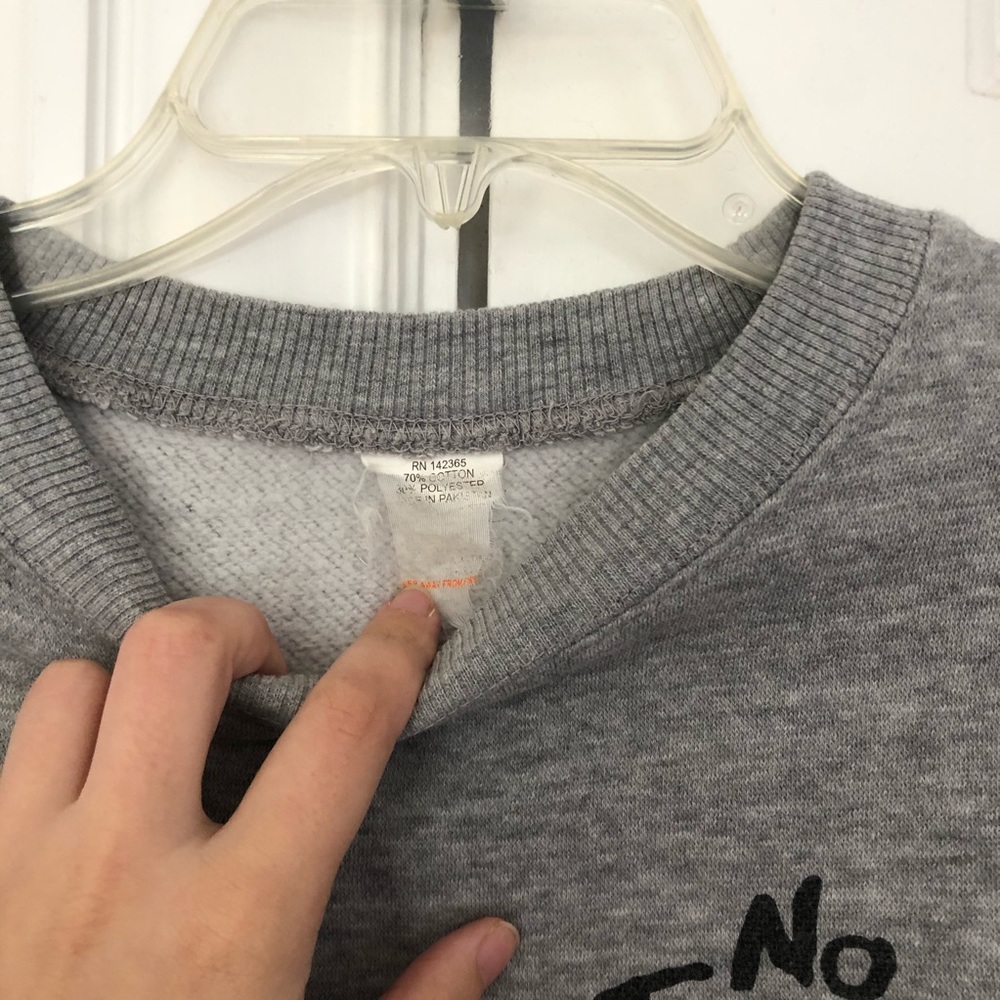 Brandy Melville no foolin sweatshirt. - Picture 3 of 6